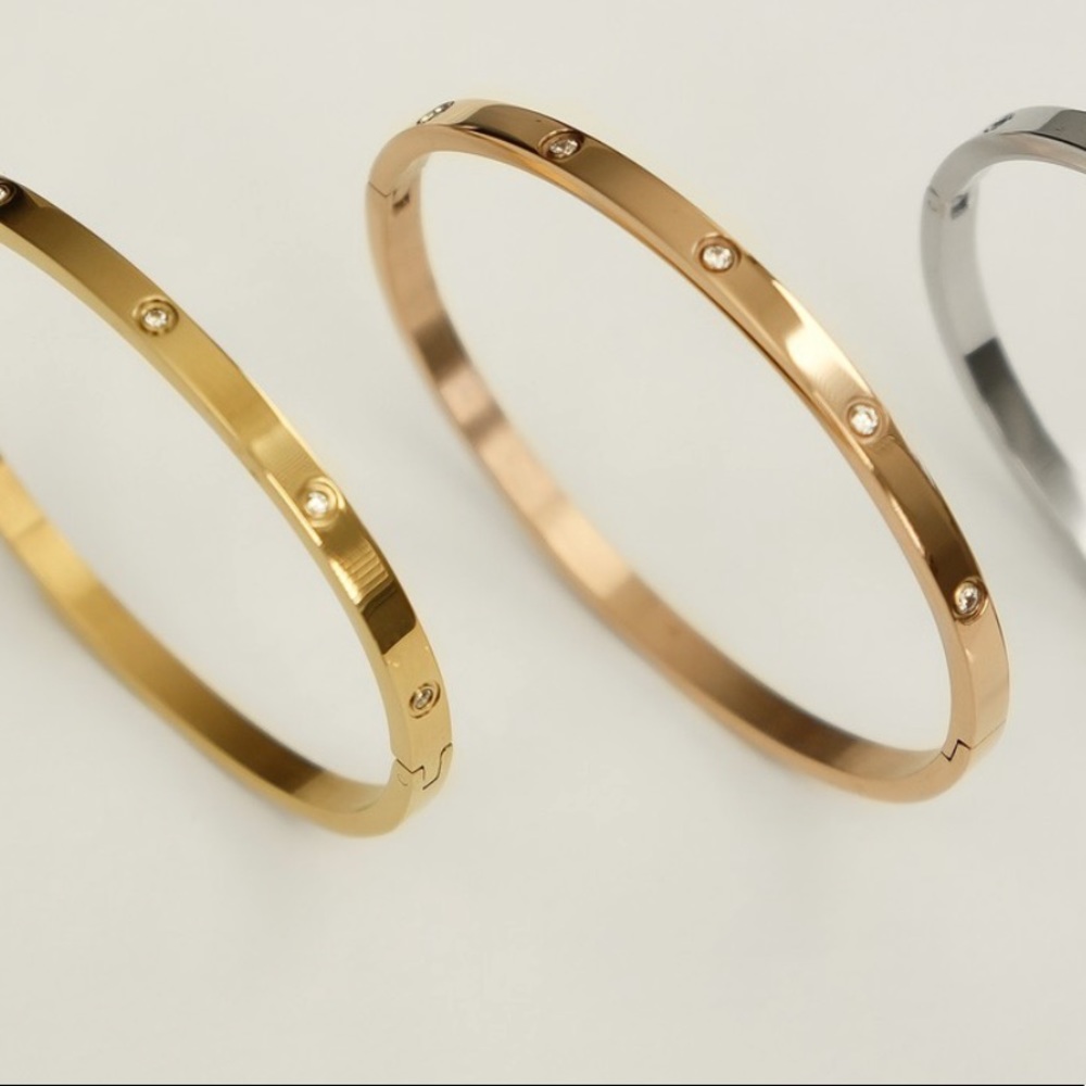 Zirconia Bangle Bracelet | Gold Plated Stainless Steel ( Rose Gold , Gold) - Picture 7 of 7